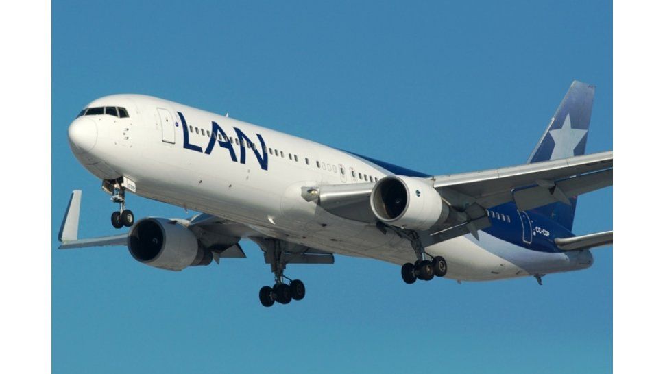 LAN reanuda vuelos