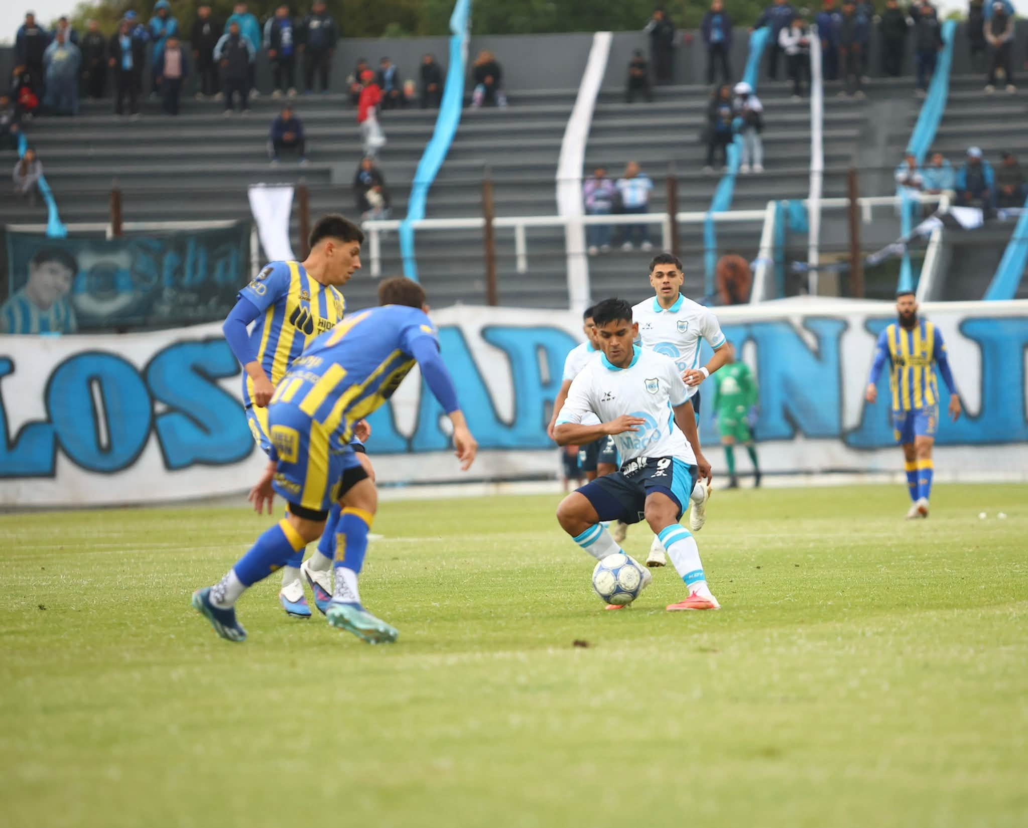 Gimnasia de Jujuy ante Atlanta.