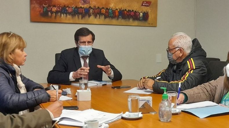 Paritarias: mañana retoman las reuniones gobierno y gremios (Archivo)
