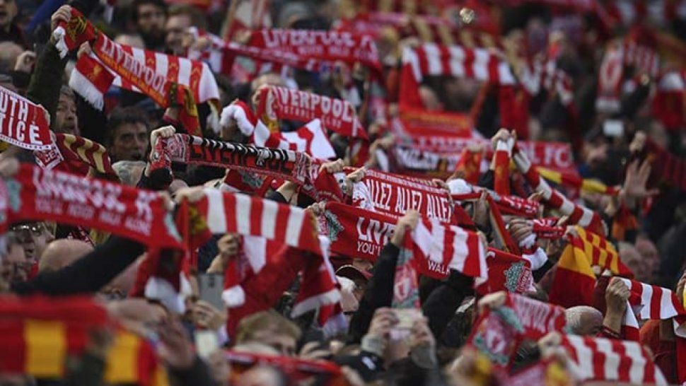 El público volverá a los estadios en la Premier League desde diciembre