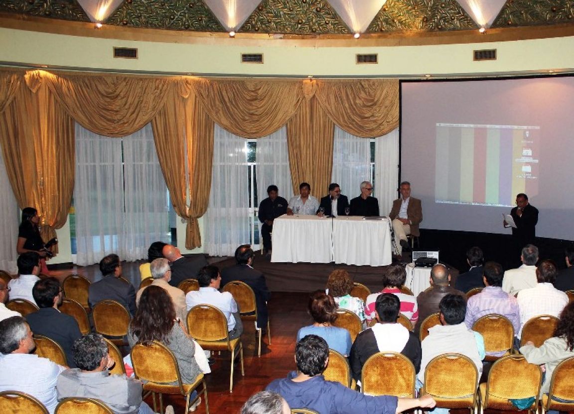 Importante visita en Juju