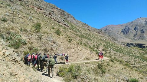 Todo Jujuy | traslado mujer Yala Monte Carmelo - Huacalera.jpg