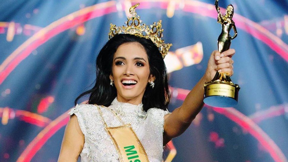 Paraguaya ganó el Miss Grand International y se desmayó en el escenario