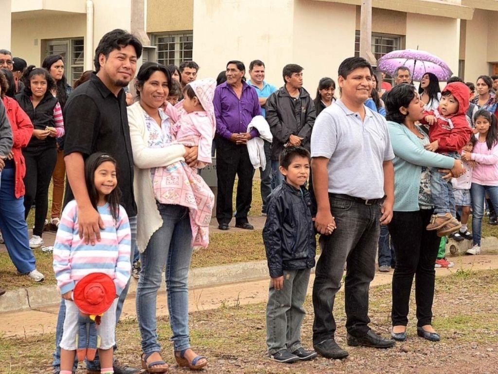 Entrega en B° Mercantil