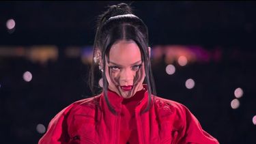 &nbsp;Rihanna tuvo anoche su regreso triunfal tras seis años de silencio musical.
