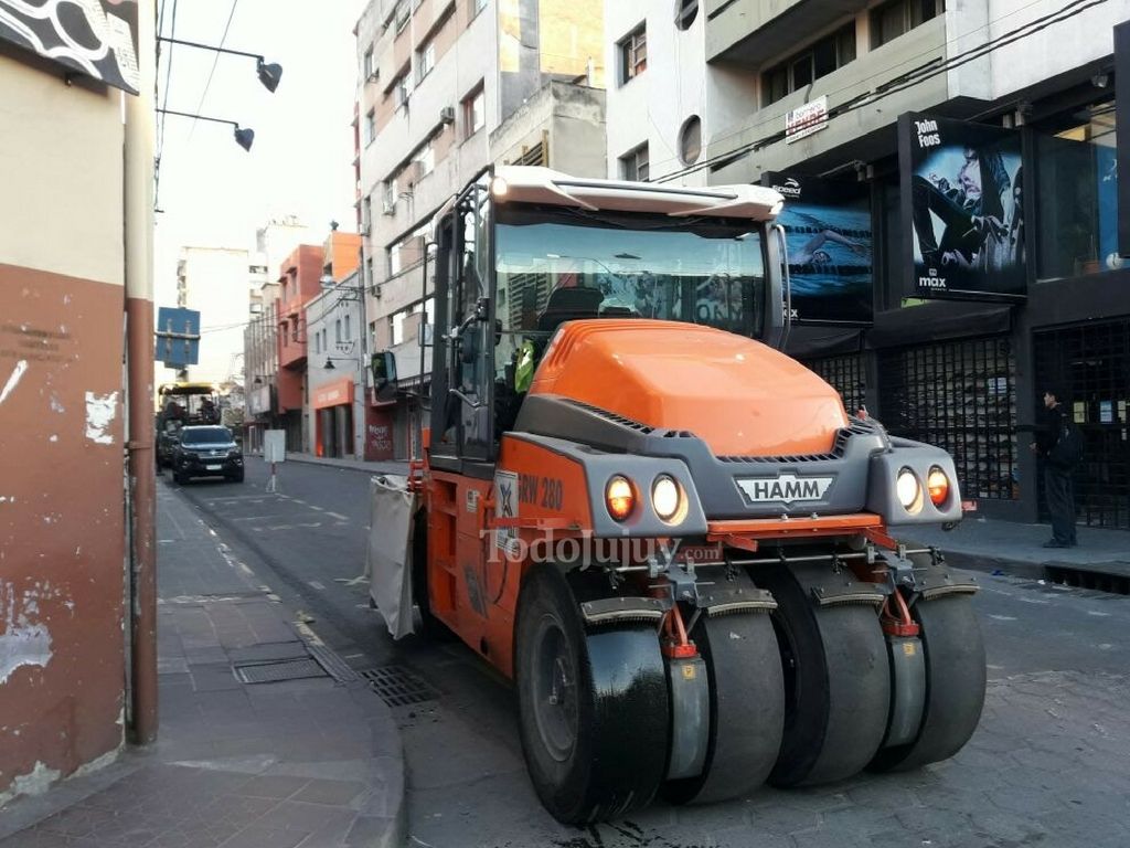Repavimentación sobre Necochea