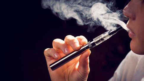 Todo Jujuy | Adolescentes y la moda del vapers.jpg