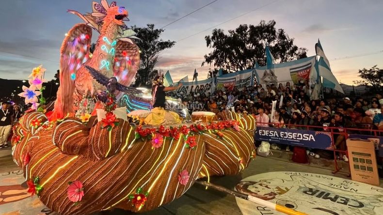 FNE 2026 en vivo: el minuto a minuto del último desfile de carrozas con puntaje