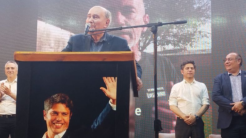 Rubén Rivarola en el acto con Kicillof en Palpalá