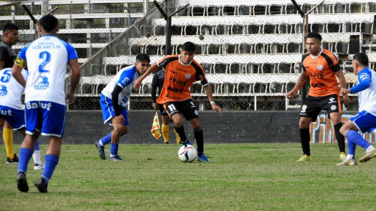 Altos Hornos Zapla le ganó a Talleres y es semifinalista de la Copa Jujuy (Foto Facebook Zapla)