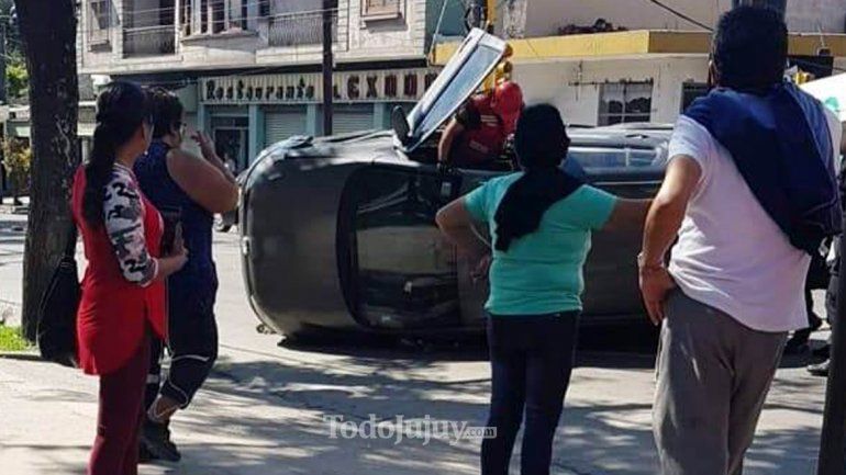 Fue entre dos autos, uno de ellos habría venido con el chofer en estado de ebriedad.&nbsp;