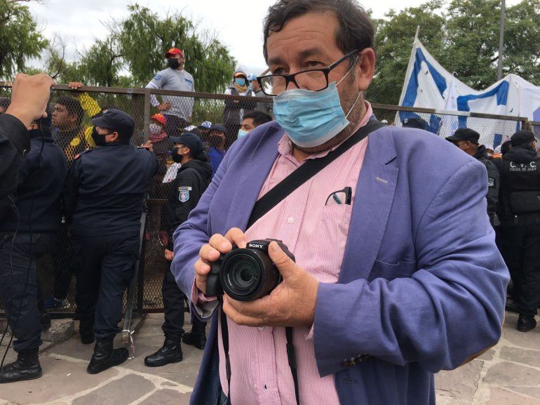 Trabajador de prensa agredido en inmediaciones de la Legislatura.