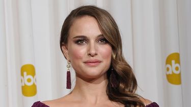 La actriz Natalie Portman entre Harvard y Star Wars: la presión que marcó su etapa más exigente.