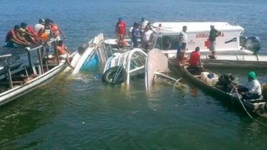 Brasil: se hundió un barco turístico y murieron 6 personas.&nbsp;
