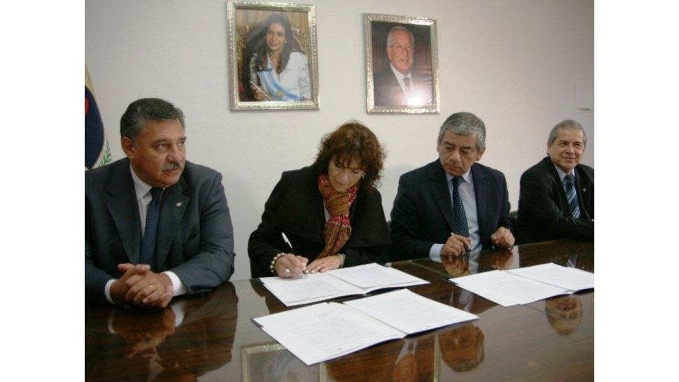 Firma de convenio