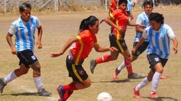 Modificaciones en el amistoso entre la selección boliviana de fútbol femenino y el combinado jujeño.