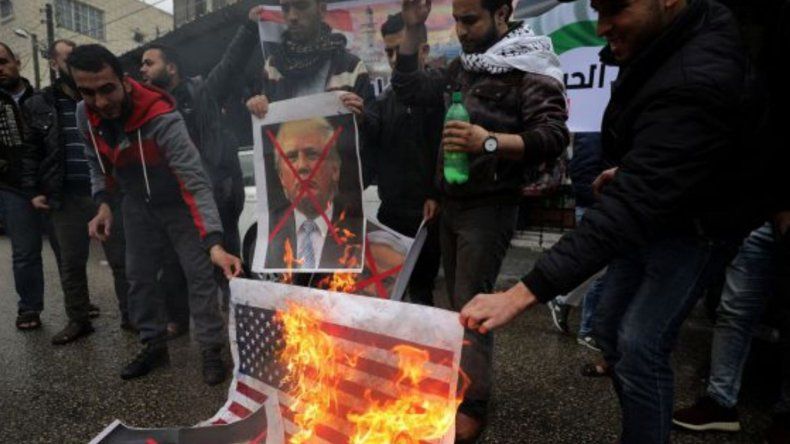El anuncio de Trump sobre Jerusalén disparó la furia palestina: al menos 80 heridos