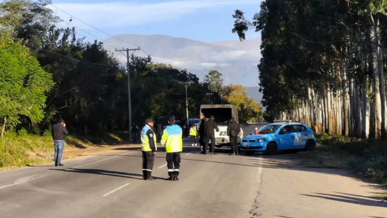 El accidente sucedió alrededor de las 5, cuando un ciclista se movilizaba por ruta 48 y fue atropellado por un desconocido que luego se dio a la fuga. 