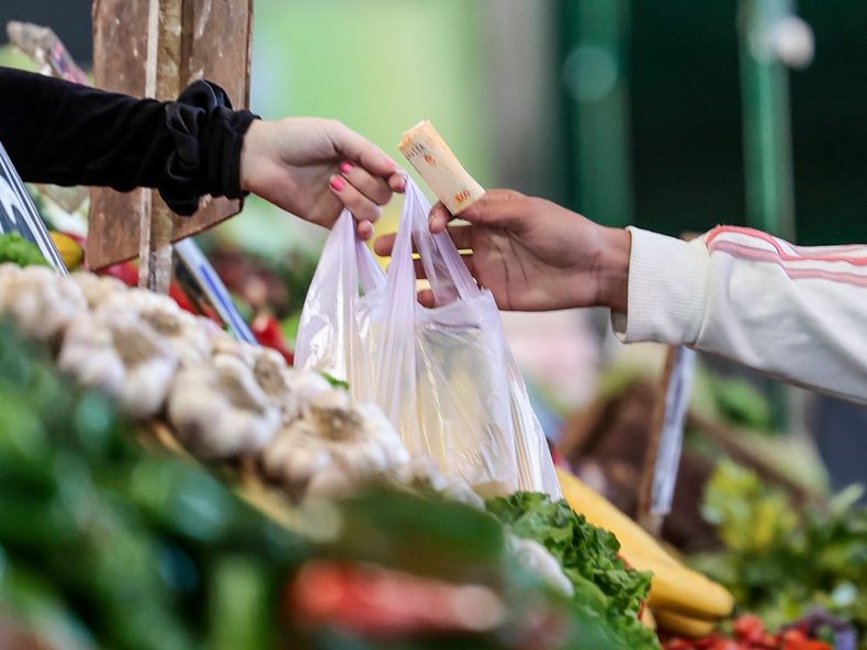 Inflación de diciembre: cuáles fueron los alimentos que más aumentaron. 