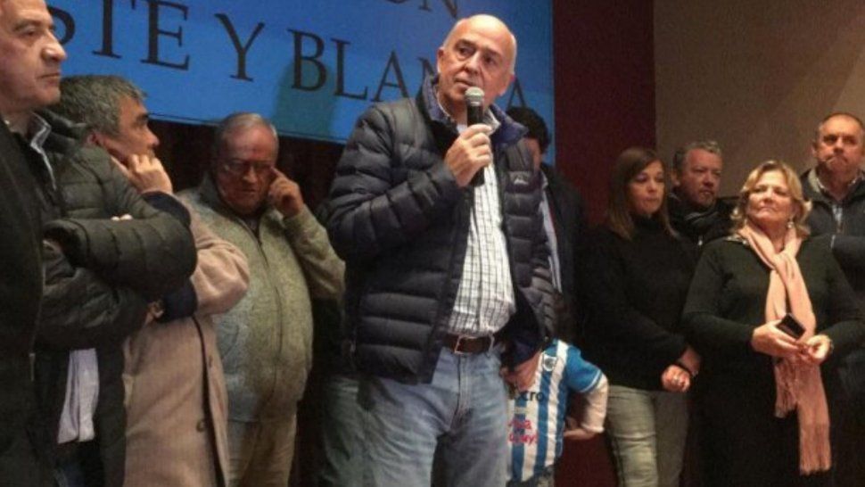 Ulloa renunció y no será candidato a presidente de Gimnasia