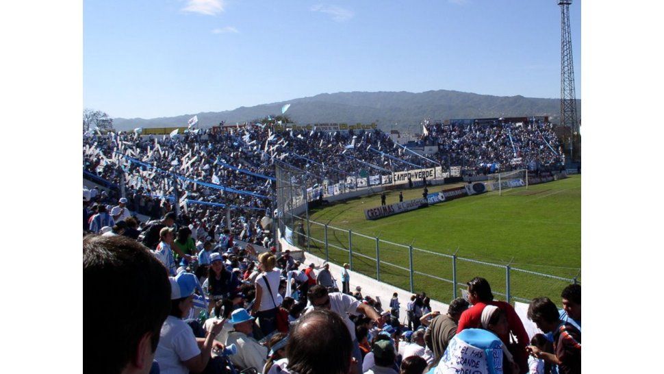 Hinchas de Gimnasia y Esgrima