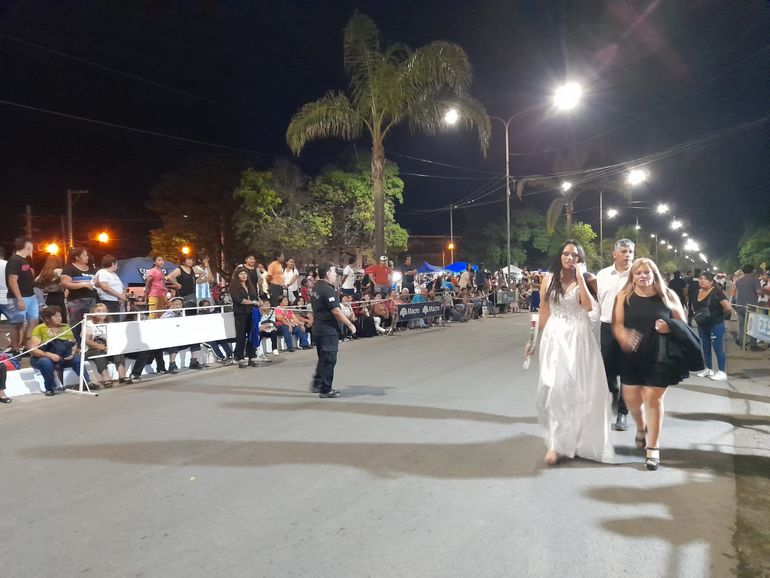 Noche de gala en Palpalá. La promo 2022 tiene su Cena Blanca con transmisión del 4