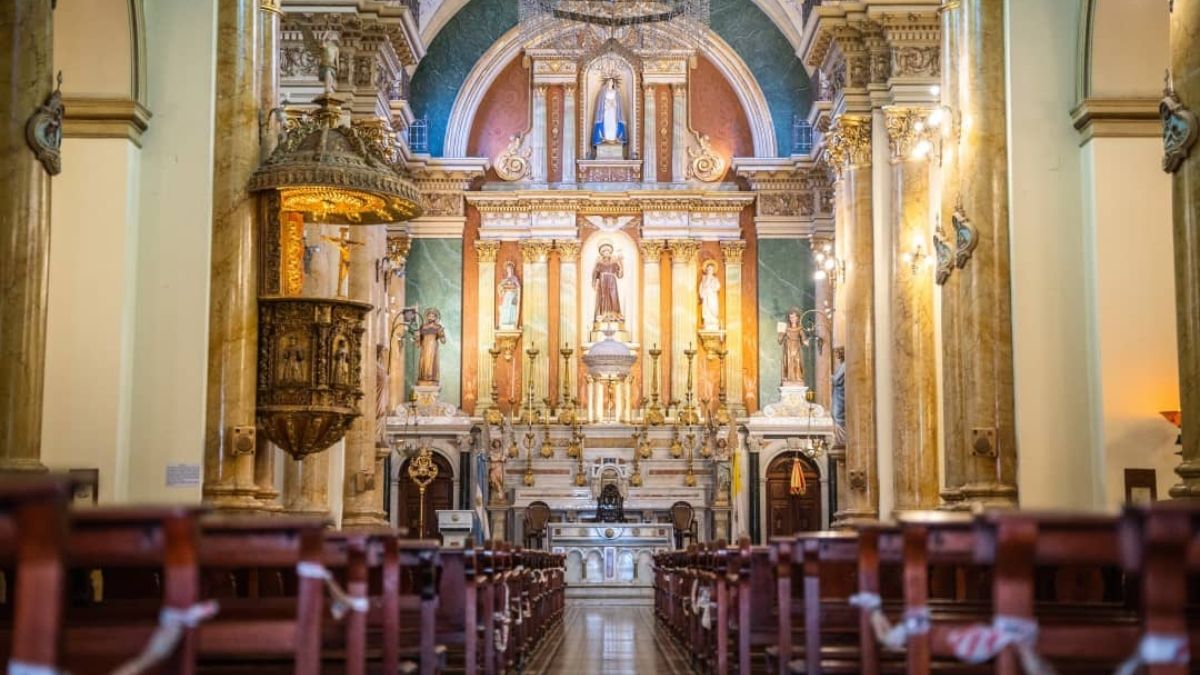 Horarios de misas (Foto: Basílica de San Francisco)