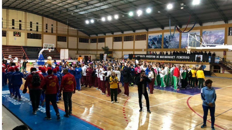 Comenzó el Campeonato Argentino de Maxibásquet en Jujuy