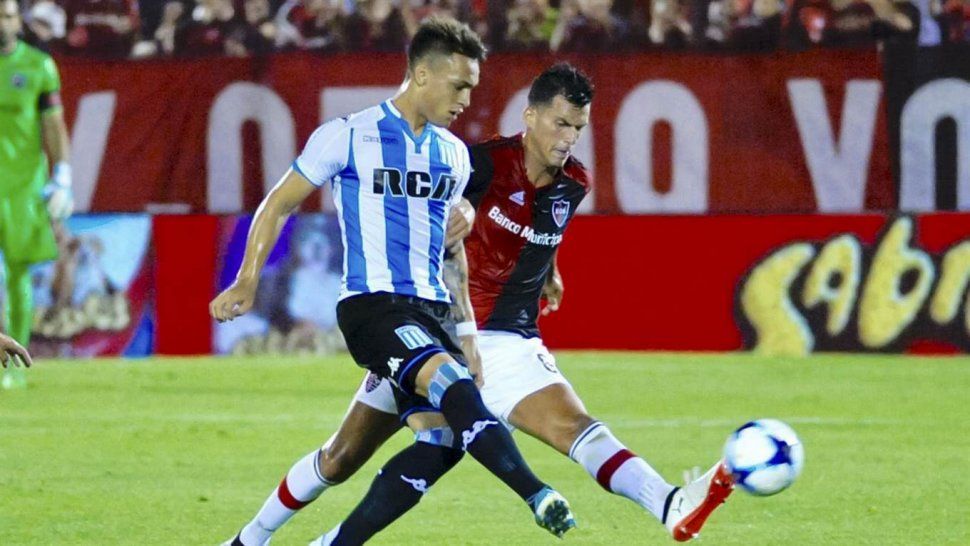 Racing rescató un punto ante Newells luego de una semana complicada