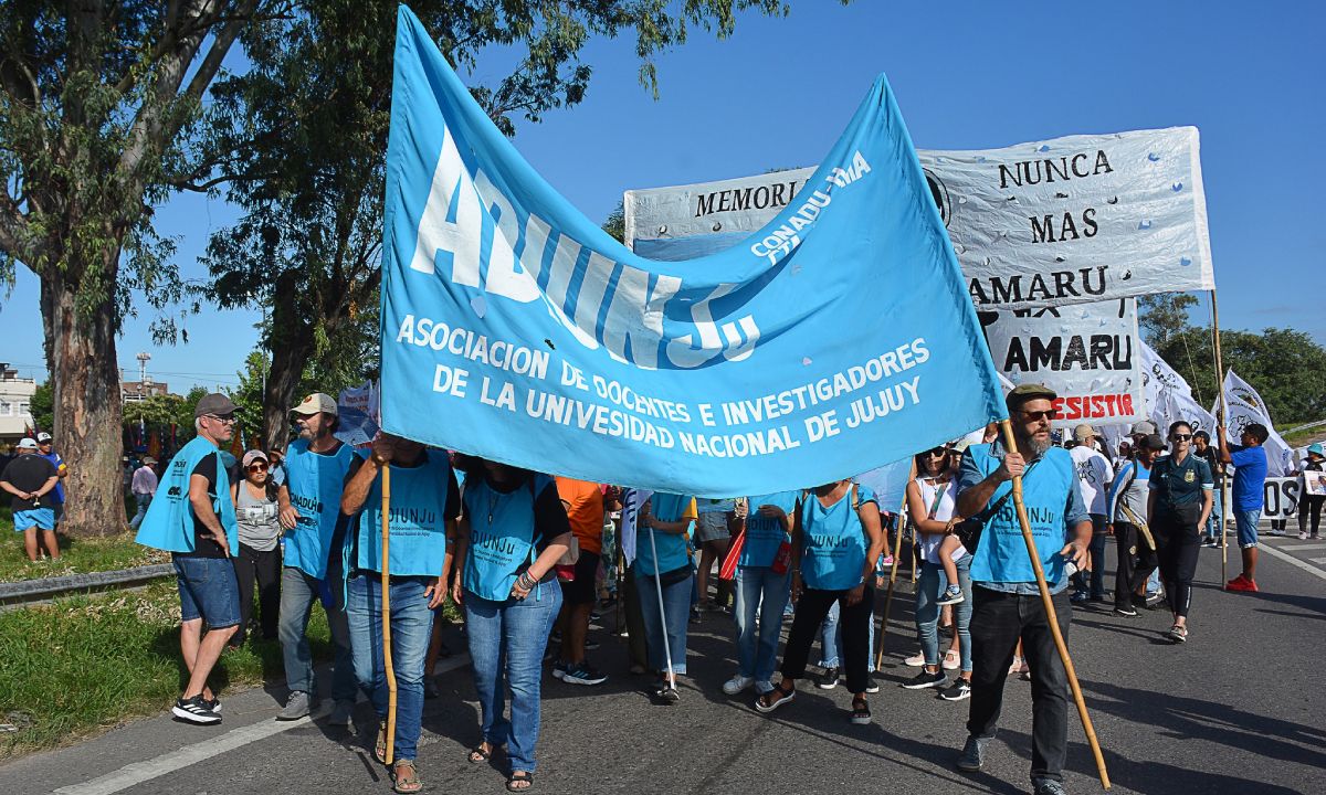 Docentes anunciaron un paro nacional universitario del 26 al 30 de mayo