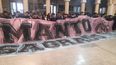 El tradicional Colegio del Huerto celebró sus 149 años con estudiantes, docentes y familias. Un banderazo llevó el festejo hasta Plaza Belgrano.