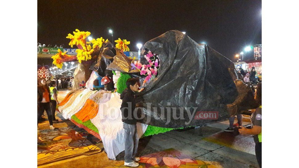 Se suspendió el desfile