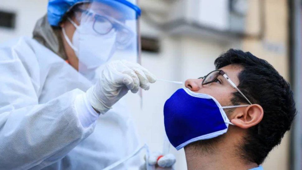 Testeos de COVID-19 en Argentina