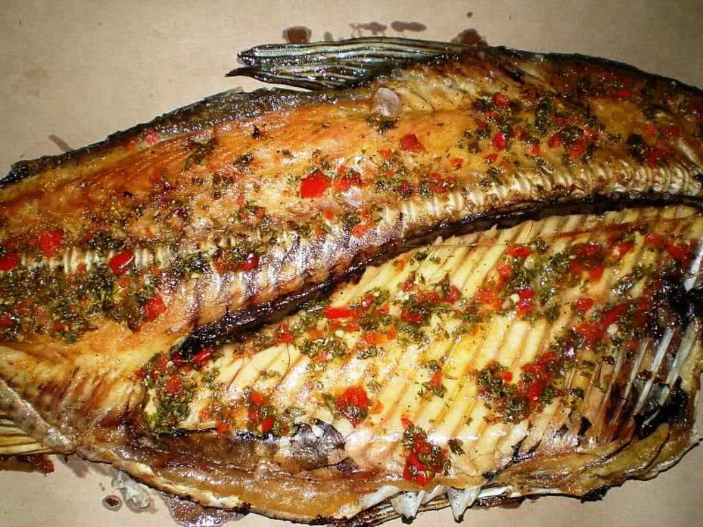 Sábalo relleno con verduras
