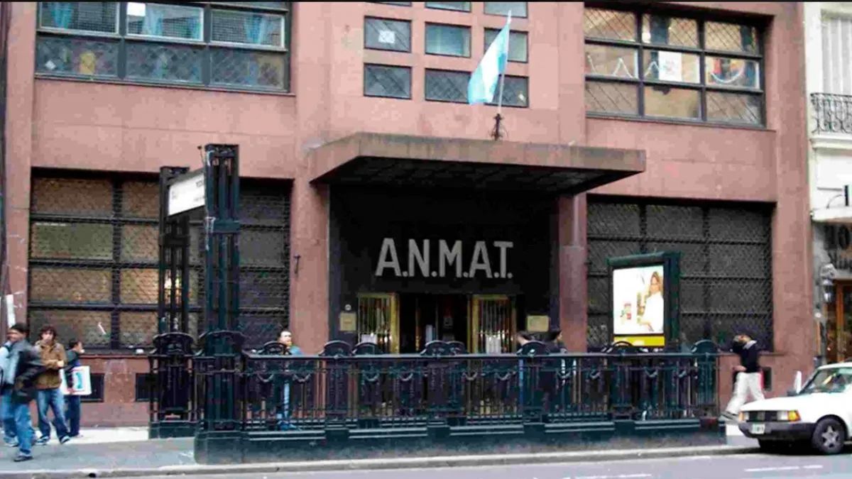 La ANMAT prohibió la venta de suplemento promocionado como adelgazante. &nbsp;