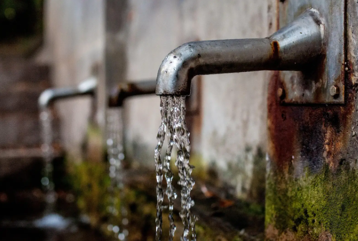 cuanto arsenico hay en el agua que tomamos y cuales son las provincias con mayor exposicion