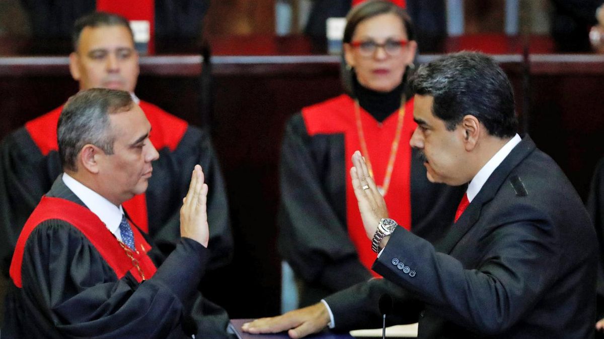 Con Muy Poco Apoyo Internacional Nicolás Maduro Asumió Su Segundo Mandato Como Presidente 4316