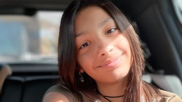 Tiene 12 años y ya se graduó en la universidad. Tiene 12 años y ya se graduó en la universidad.