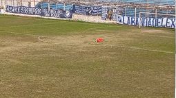 Suspendieron Talleres y Cuyaya por la agresión alarquero visitante