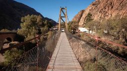 Cacheuta, el pueblo termal de Mendoza que combina montaña y relax.