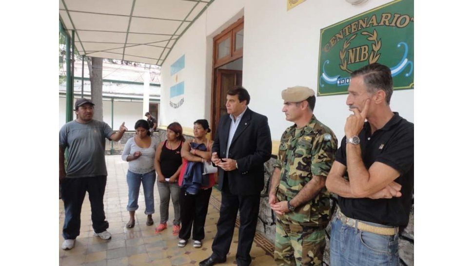 Visita a evacuados