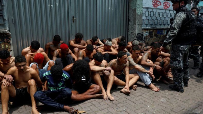 Imágenes del dolor: Río de Janeiro aún no sale de su asombro