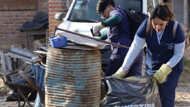 Jujuy intensifica el descacharrado contra el dengue: cronograma de agosto en la capital