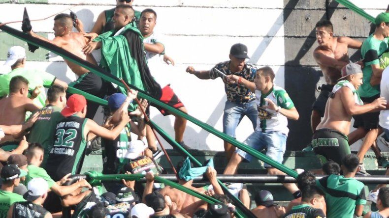 Primera Nacional: corridas y puntazos en la tribuna de Nueva Chicago