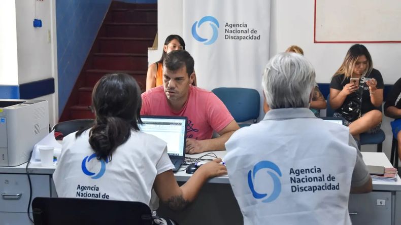 El Gobierno suspendió las bajas de las pensiones mientras dure la auditoría en ANDIS. &nbsp;