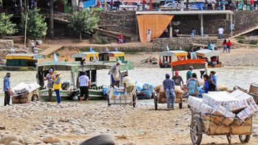 hay argentinos de primera y de cuarta: el reclamo por la falta de politicas en la frontera de argentina y bolivia hay argentinos de primera y de cuarta: el reclamo por la falta de politicas en la frontera de argentina y bolivia