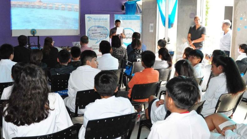 Dictarán cursos tecnológicos en el Faro del Saber: desde cuándo y cuál es la duración