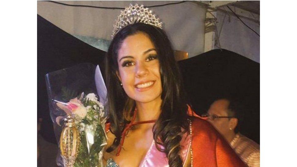 Amparo Carrizo reina 2015 de Salta