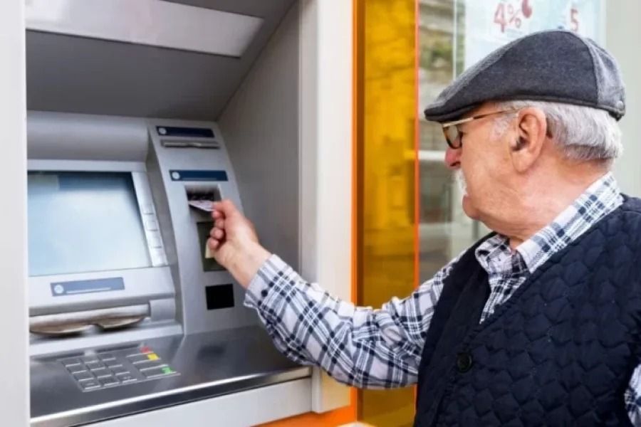 Jubilaciones, AUH y asignaciones: cuánto aumentarán en octubre tras el dato de inflación del INDEC.&nbsp;