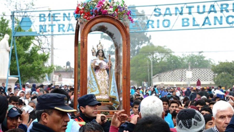 Devoción y fe a la Virgen del Río Blanco en el día dedicado a los enfermos y sus familias